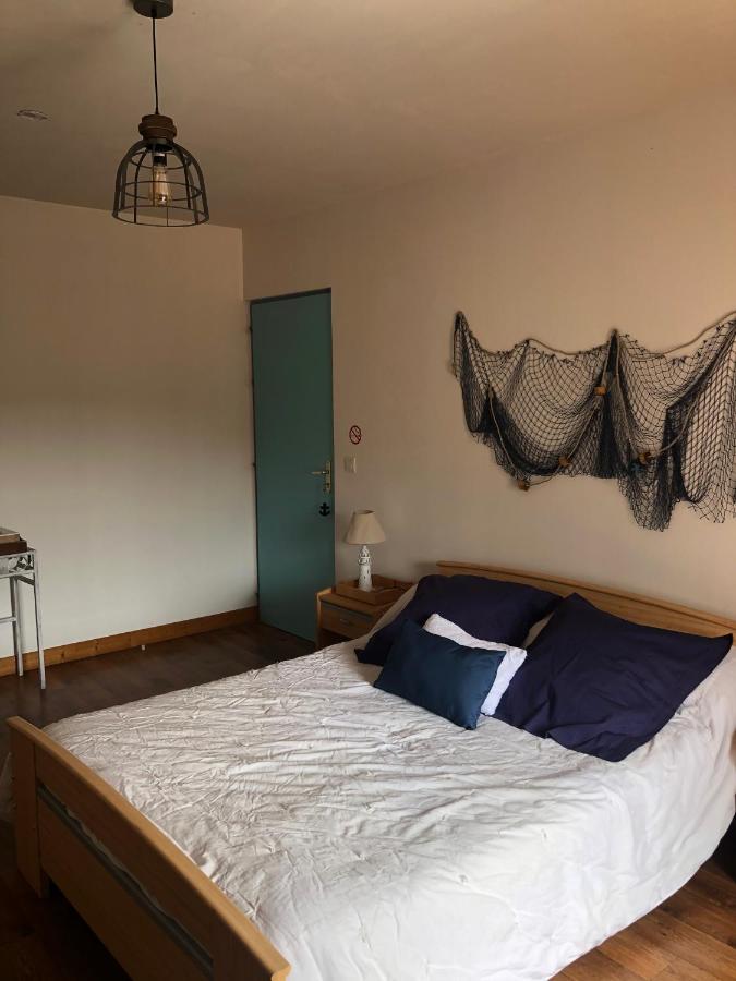 Chambre D'Hotes La Jonchere Ле-Эрбье Экстерьер фото