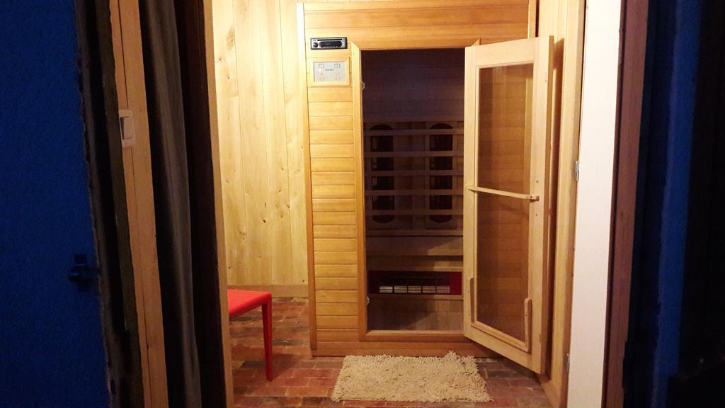 Chambre D'Hotes La Jonchere Ле-Эрбье Экстерьер фото